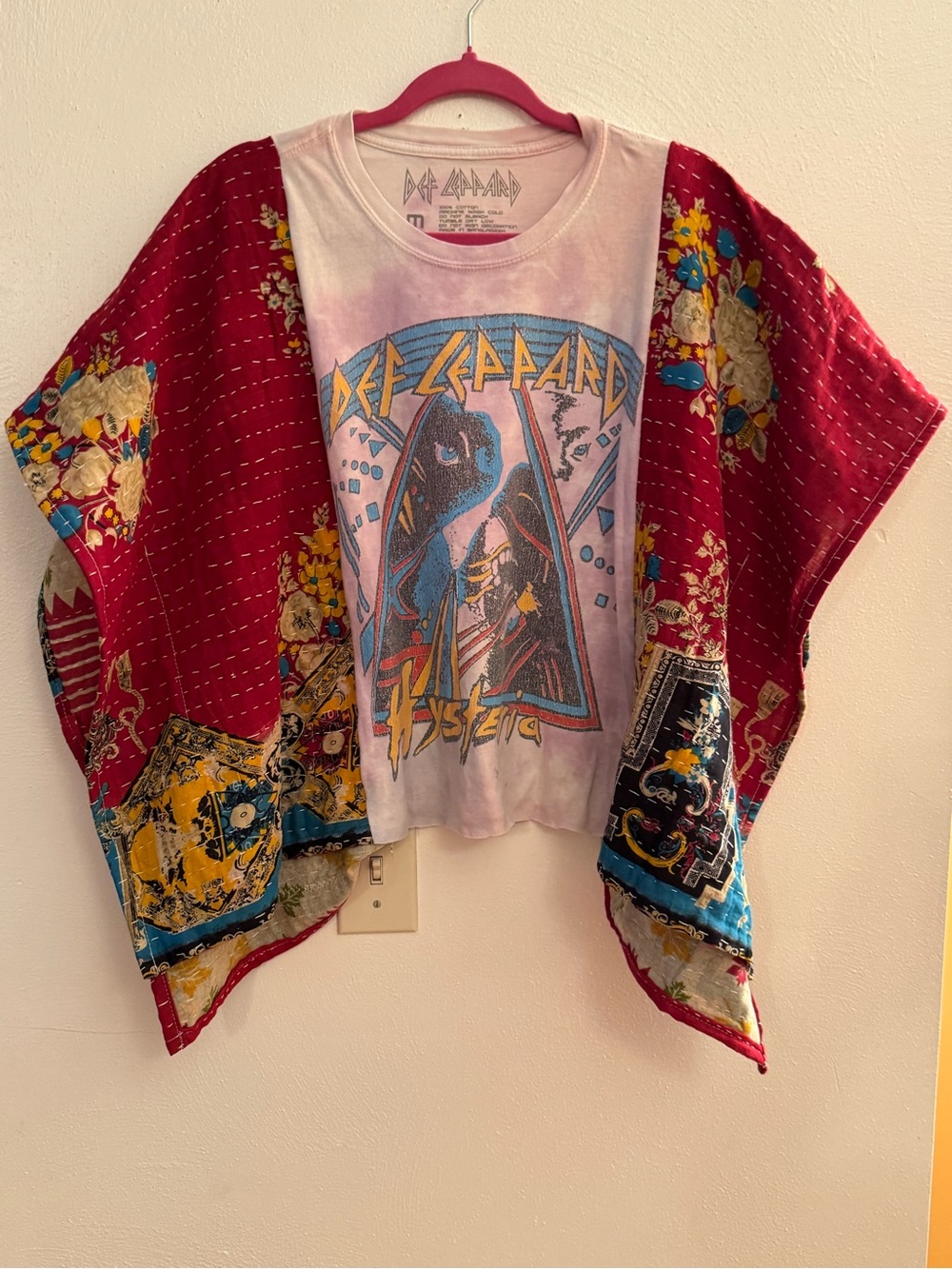 DEF LEPPARD Reworked Band Tee Poncho Style Boho   Granny D Original OS
